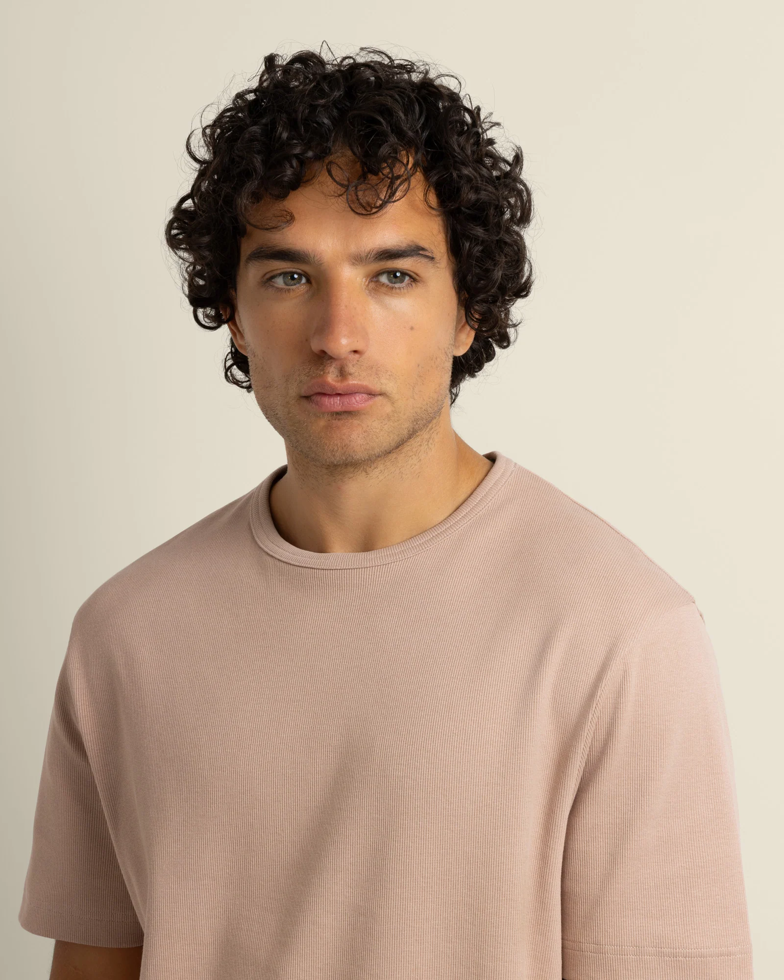 Arvid - Ribbed T-Shirt - Image 12