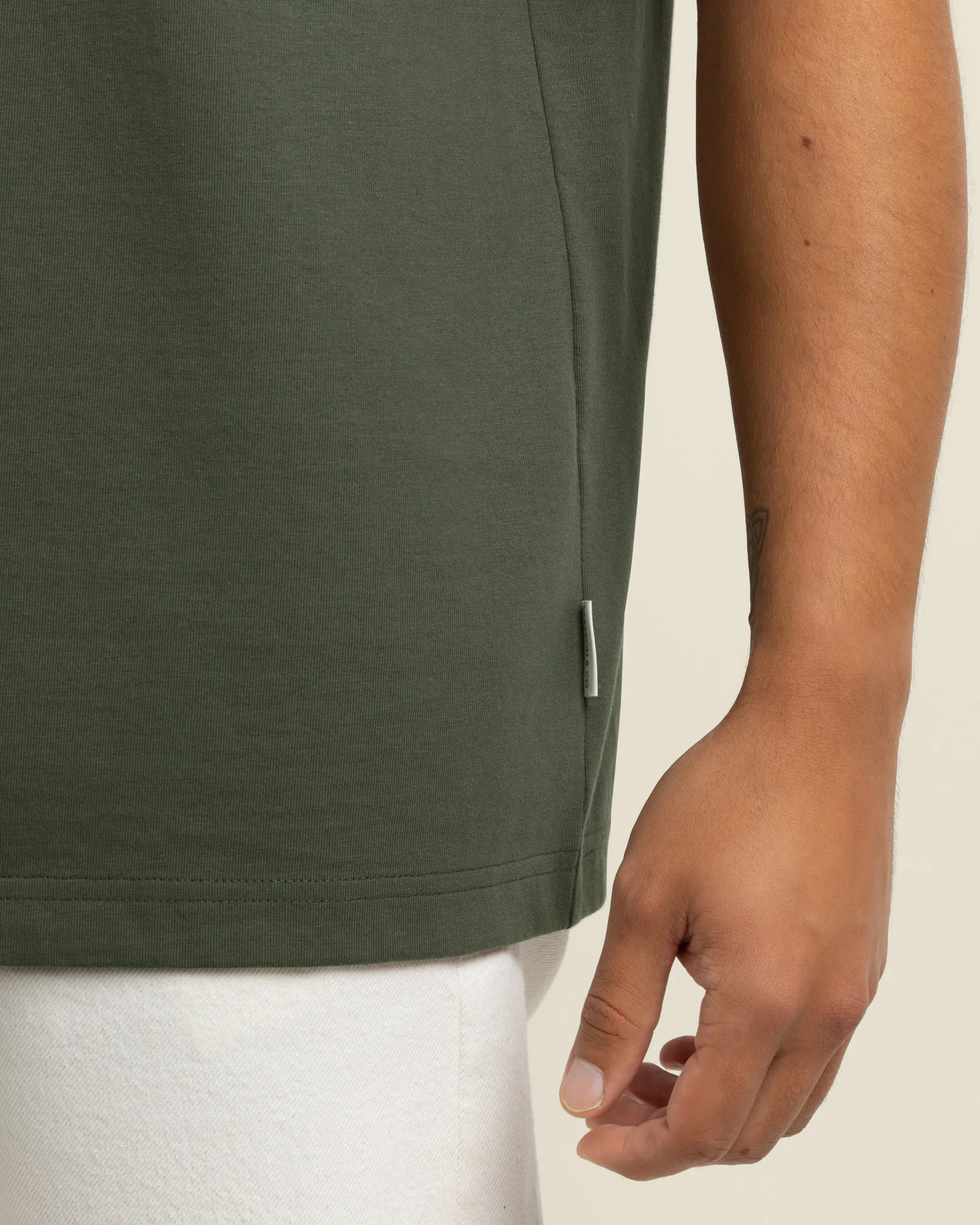 Erikson - Contrast Trim T-Shirt - Image 6
