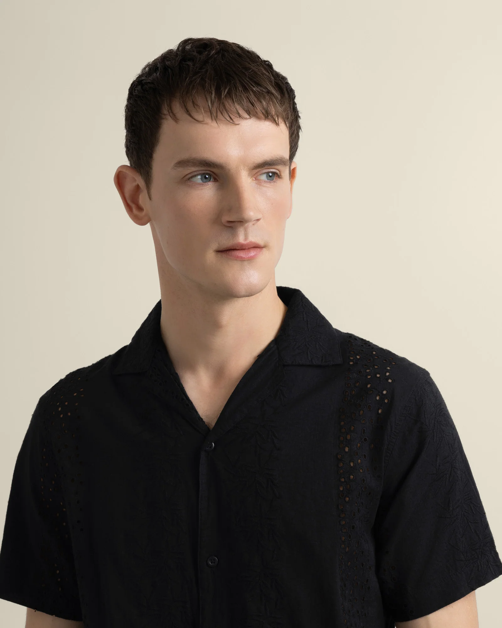 Kari - Leaf Embossed Short Sleeve Shirt - Image 3