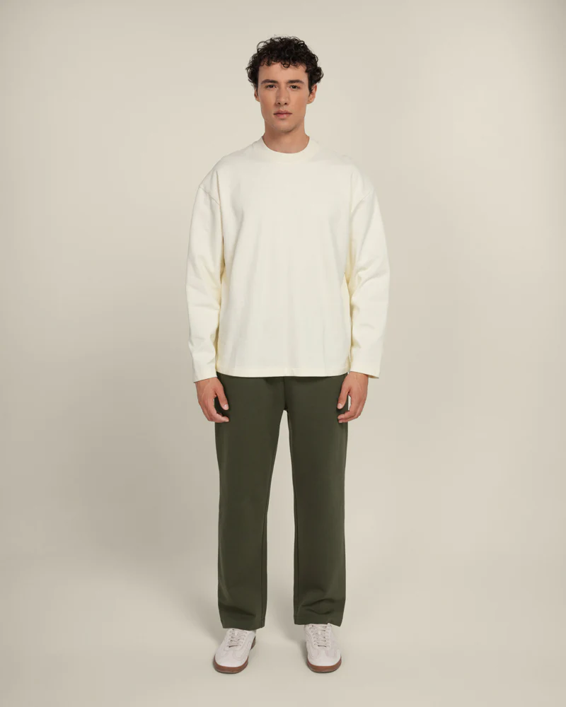 Praesto - Oversized Stepped Hem Sweatshirt - Image 21