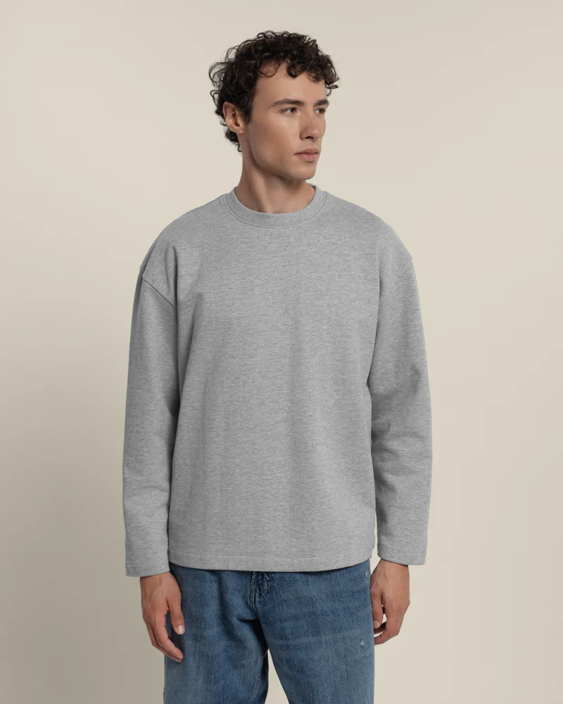 Praesto - Oversized Stepped Hem Sweatshirt - Image 7